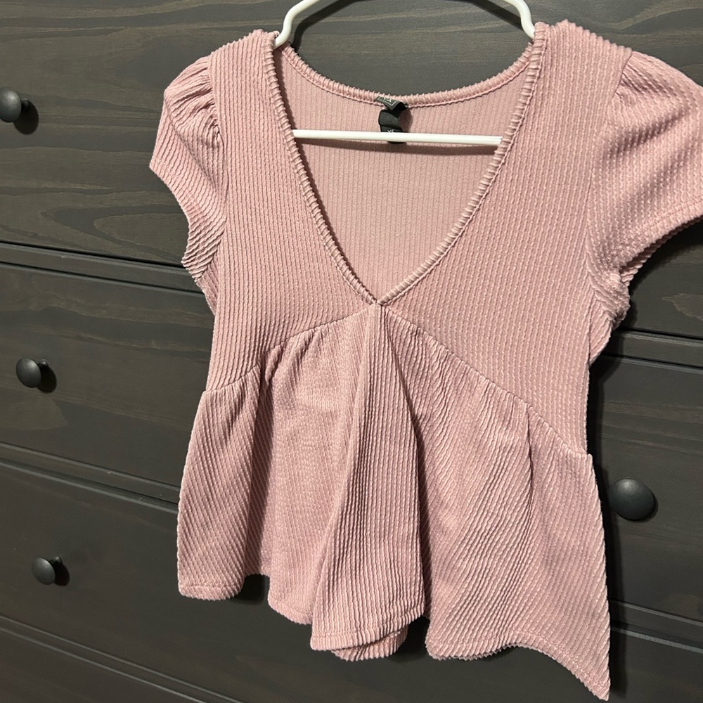 Alya v-neck peplum top. Size XS.